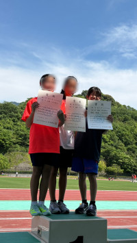 R8_6_10_1年女子1500_清家賞状